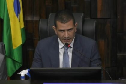 Na primeira sessão sob seu comando, Ruas prega pacificação e atua para destravar emendas na Alerj