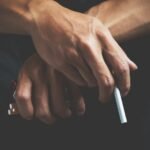 Geração proibida: projeto quer banir cigarro para nascidos a partir de 2009 e acende debate sobre liberdade individual