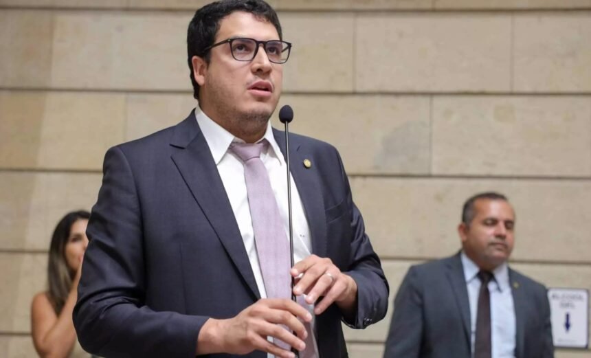 Vereador reage para derrubar decreto que restringe uso de bicicletas elétricas e ciclomotores