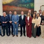 Prefeitos se reúnem com governo interino em defesa dos royalties