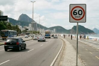 Prefeitura do Rio muda regras de trânsito como quem troca de roupa
