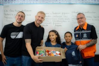 Educação em foco: Itaboraí acelera entrega de kits e uniformes escolares