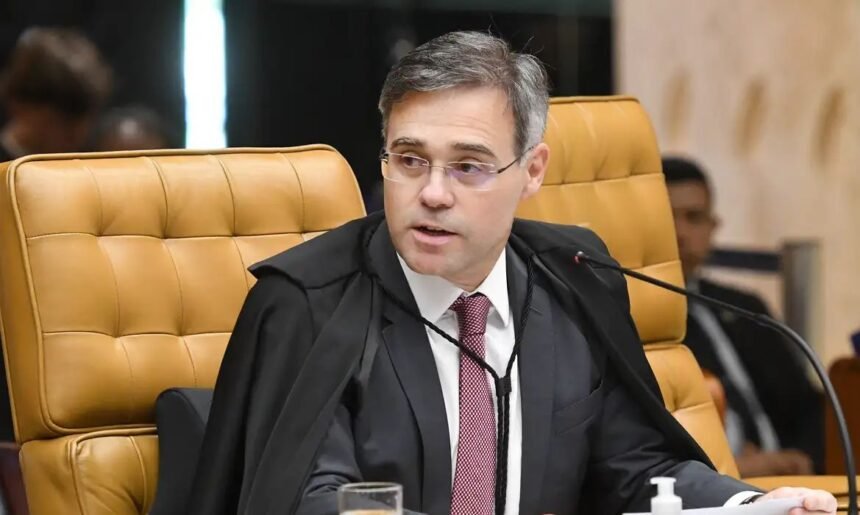 Ministro do STF tem trajetória religiosa e pública reconhecida pela Alerj
