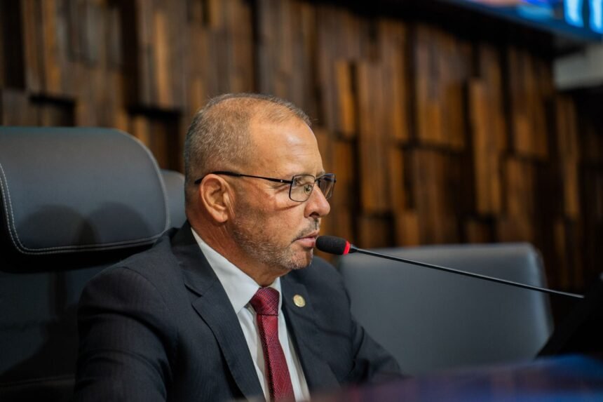 Lei de Delaroli destina quase R$ 30 milhões da Alerj a 17 municípios atingidos pelas chuvas