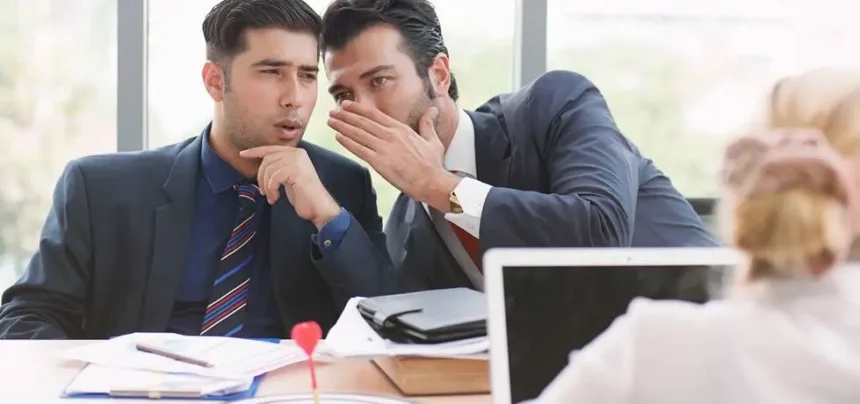 boatos no ambiente de trabalho