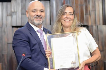 Alerj debate Ciência na vida das pessoas e homenageia Tatiana Sampaio