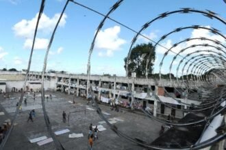 MATOU POLICIAL? VAI PARA SEGURANÇA MÁXIMA: Lei de Carlos Jordy que endurece prisão passa a valer