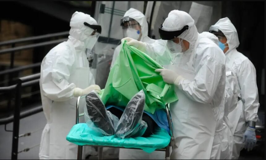 EBOLA FORA DE CONTROLE? OMS alerta para crise maior do que os números mostram