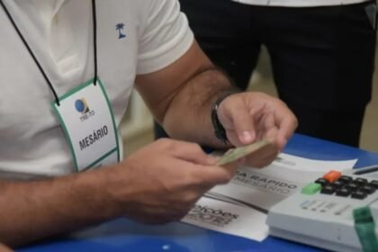 MESÁRIOS PODEM GANHAR DINHEIRO: proposta na Câmara muda regra das eleições