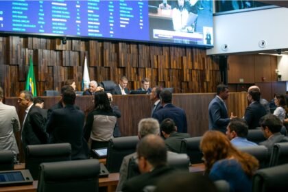 Ruas destrava projeto e Alerj aprova ICMS Educacional garantindo recursos para os municípios