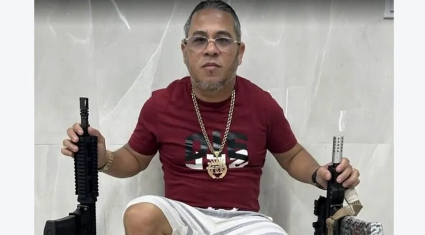 CHEFÃO DO CV DA PARAÍBA SE ESCONDE NO ALEMÃO — e reforça críticas à ADPF das Favelas