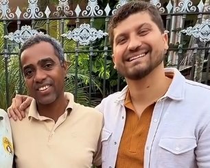 William Siri arma palanque em São Gonçalo e mira interior