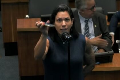 'Culpa é da vítima?' Índia Armelau detona Lula na Alerj após fala sobre roubo de celular