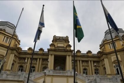 Governo libera R$ 45,5 milhões para os municípios, mas com veto à transparência