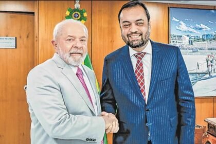 Ricardo Couto cai na pegadinha de Lula: 'Você é o primeiro que vem conversar comigo sobre isso'