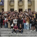 Palácio Tiradentes vira sala de aula e recebe 100 estudantes em imersão sobre história e política