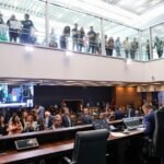 Alerj aprova adicional para servidores e evita que projeto fique para depois do recesso