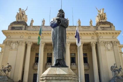 VIROU PATRIMÔNIO: Palácio Tiradentes ganha status histórico e crava seu lugar na história do Rio