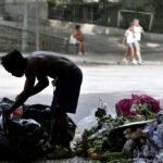 População em situação de rua no Largo do Machado, na zona sul da cidade do Rio de Janeiro / Foto: Tânia Rêgo (Agência Brasil)