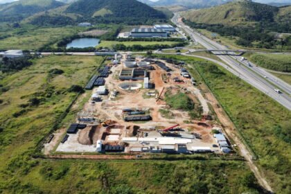 Nova estação leva tratamento de esgoto a 270 mil moradores da Baixada