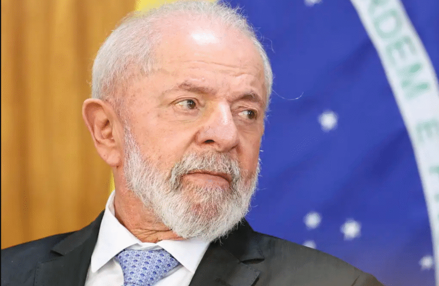 Lula chega à campanha com governo reprovado por 49,3% dos brasileiros, aponta Atlas/Bloomberg