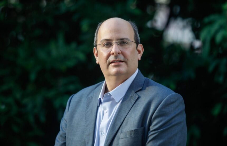 Alexandre Valle deixa a FAETEC após gestão marcada por experiência e legado na administração pública