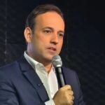 Quase meio milhão antes da campanha: André Português atropela rivais nos gastos com anúncios nas redes