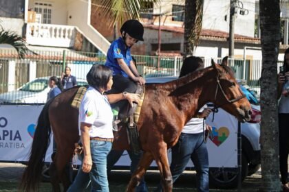 Mangaratiba leva equoterapia a mais dois distritos e amplia atendimento para crianças com autismo e PCDs