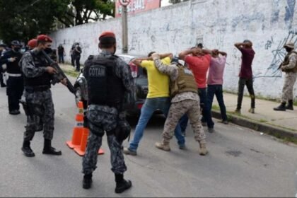 'Quem não deve, não teme': Câmara avança para devolver autoridade às abordagens policiais