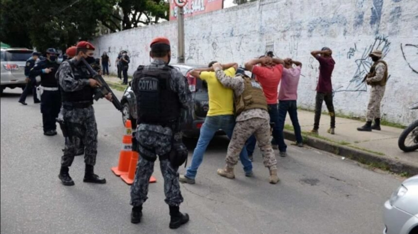 'Quem não deve, não teme': Câmara avança para devolver autoridade às abordagens policiais