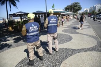 Tolerância Zero: Prefeitura do Rio tenta pôr fim à desordem nas praias e DPU cobra diálogo