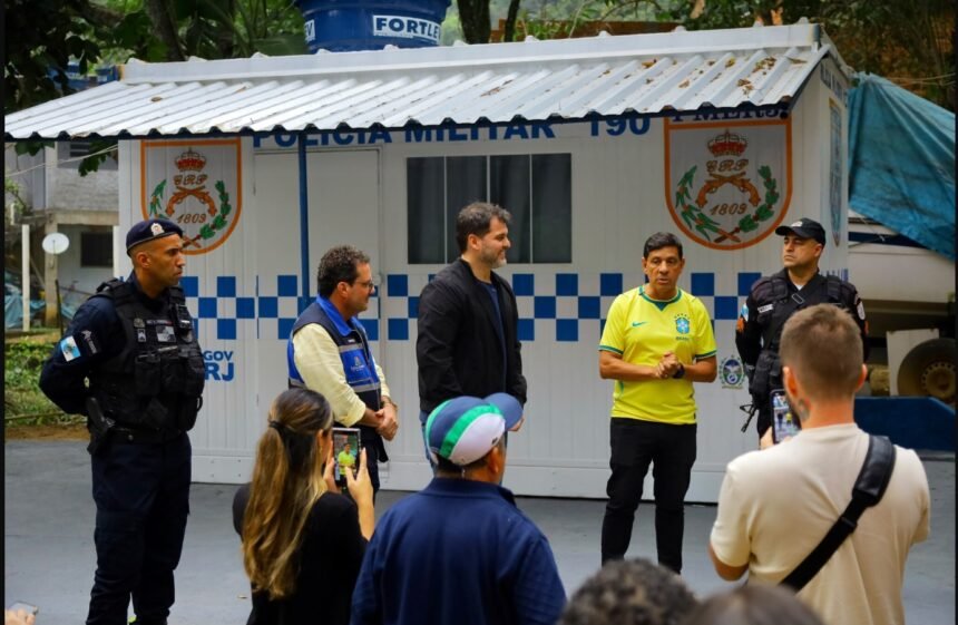 Praia da Gamboa, em Itacuruçá, ganha base permanente da Polícia Militar