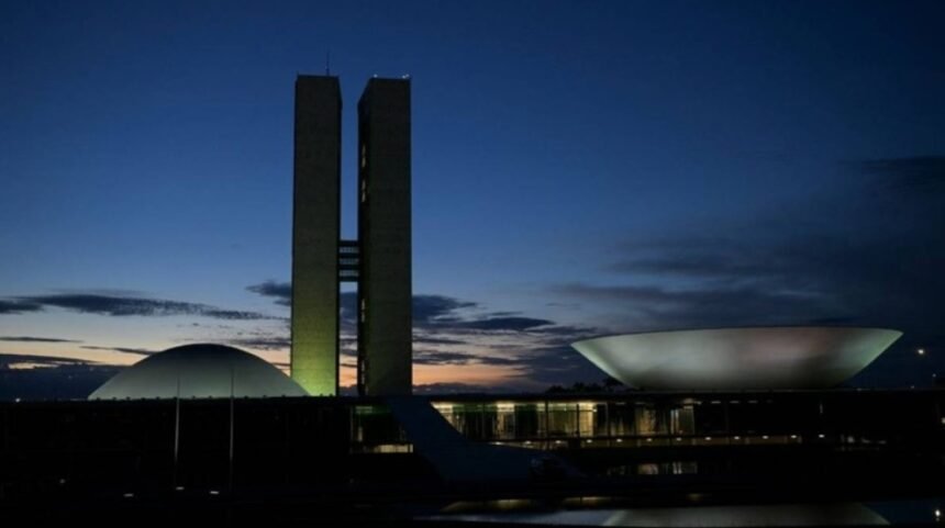 Derrota do governo: Senado engaveta PEC da Segurança e fim da escala 6x1 até depois das eleições