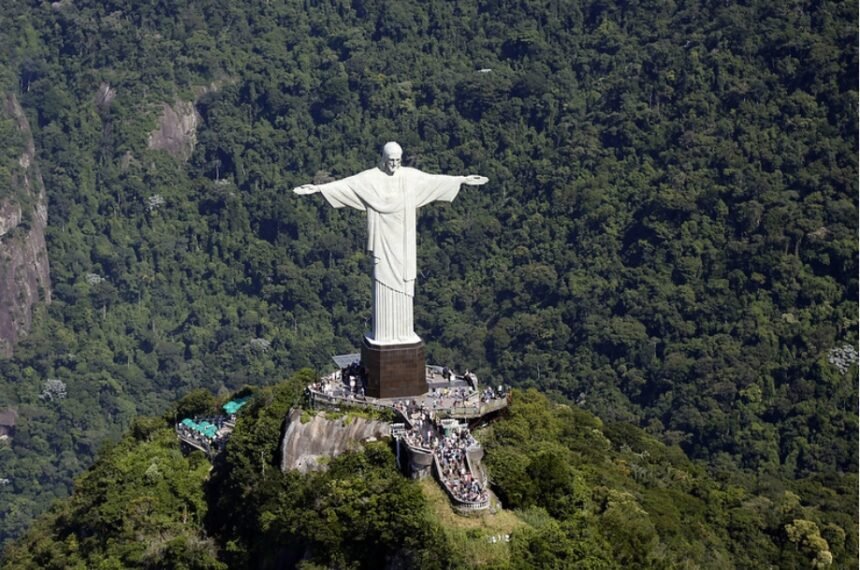Santuário ou parque? Guerra milionária pelo controle do Cristo Redentor ganha novo capítulo