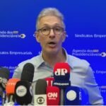 Zema sobe o tom: 'Estatal é cabide de empregos' e promete privatizar tudo se chegar ao Planalto