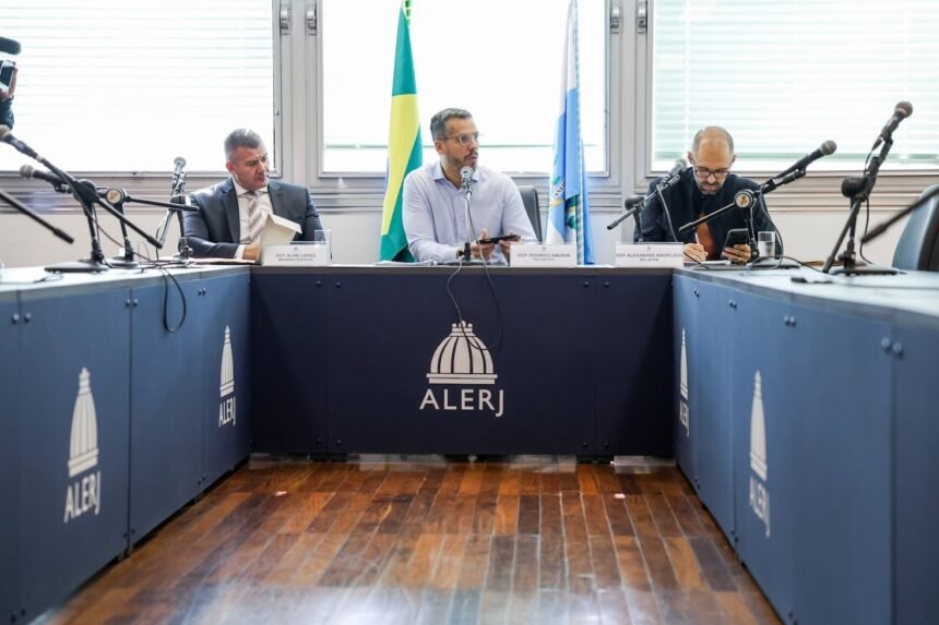 'Para onde foi o dinheiro?' CPI da Tragédia de Petrópolis convoca primeiras autoridades