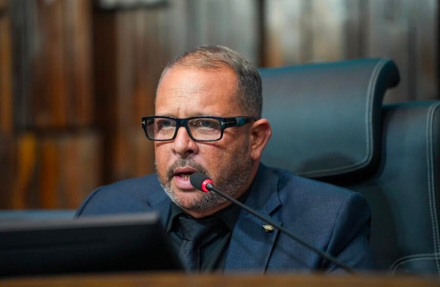 Lei de Guilherme Delaroli inclui Cachoeiras de Macacu, Rio Bonito e Petrópolis no Bilhete Único Intermunicipal