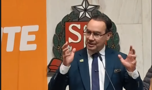 Augusto Cury entra na corrida pelo Planalto e promete revolução na educação