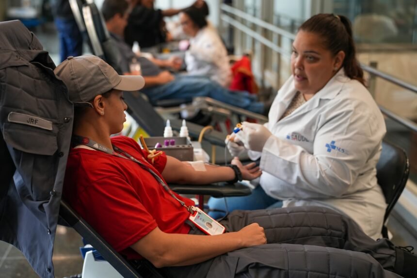 Hemorio precisa de 300 doações de sangue por dia; Alerj faz campanha e coleta 36 bolsas