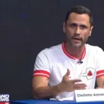Cleitinho joga a neutralidade para escanteio e fecha com Flávio Bolsonaro