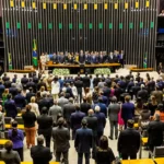 Congresso volta, mas entra em modo campanha: pautas polêmicas ficam na gaveta até depois das eleições