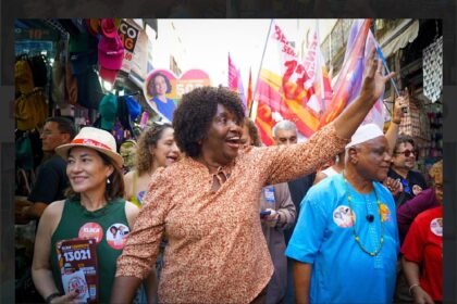 'Eu conheço a favela por dentro': Benedita rebate Douglas Ruas