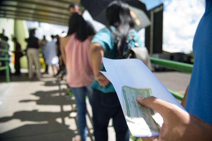 Voto em trânsito: prazo para pedir transferência termina nesta quinta-feira