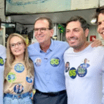 Paes promete tirar bilhetagem das mãos dos ônibus e admite estatal de transportes