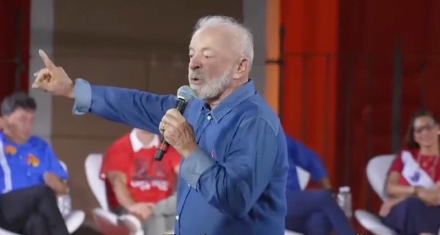 Fala sobre meninas 'tomando toque' e veto que beneficia abusadores encurralam Lula na reta final