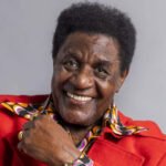 Tony Tornado, símbolo da música negra brasileira, receberá Medalha Tiradentes da Alerj