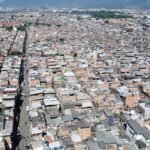 'Agora eu existo': comprovante de residência chega a moradores após regularização da água