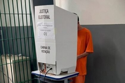 Preso vai poder votar? Lei que muda regra não vale para esta eleição
