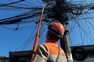 Gatos de luz: R$ 1,3 bilhão some por ano no RJ — dinheiro daria para abastecer casas no ES por um mês