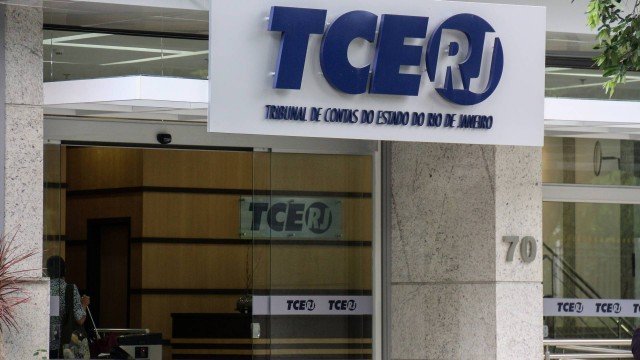 TCE freia licitação de R$ 2,8 milhões em Resende